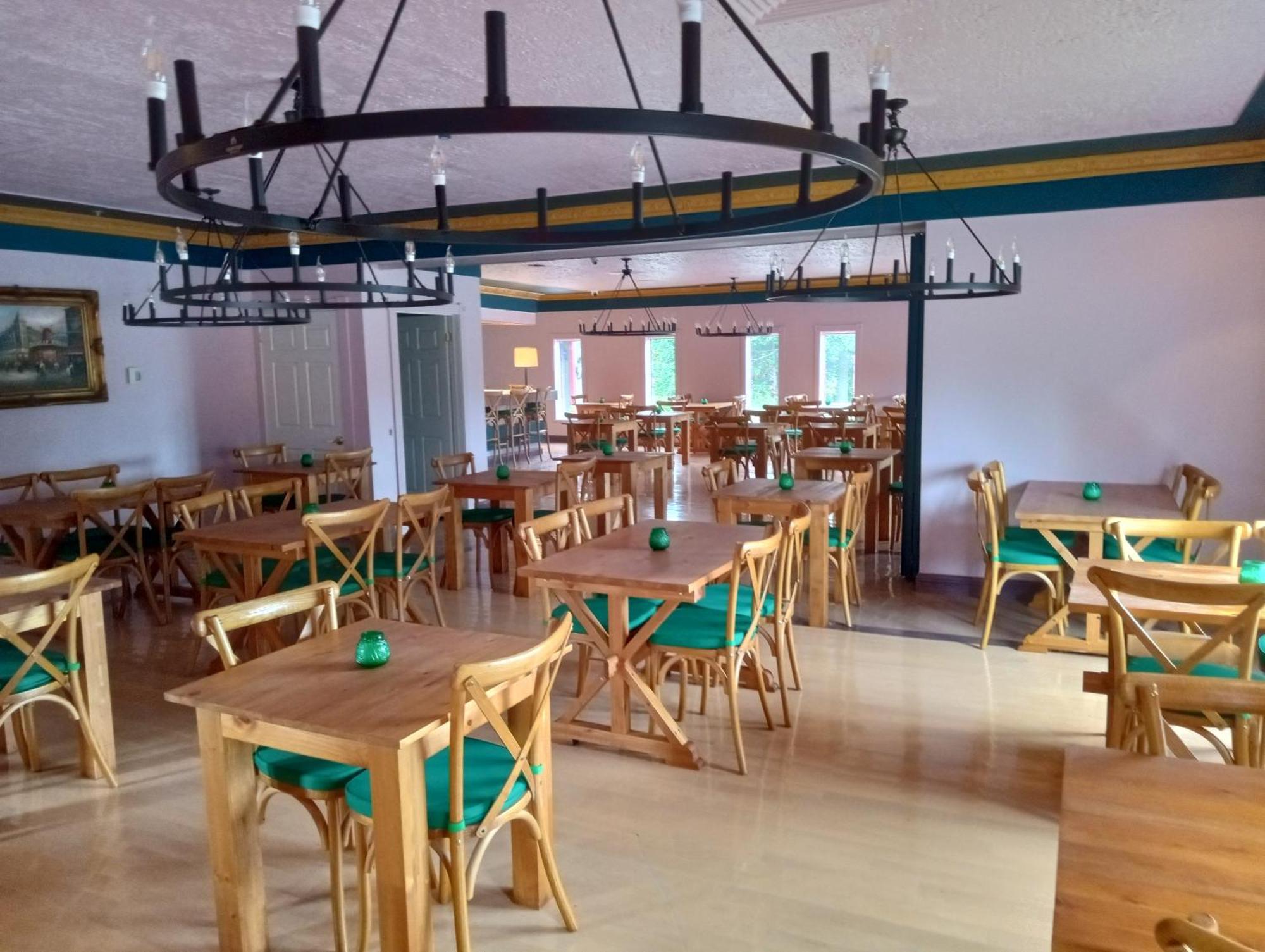Auberge Pique Nique 셔위니건 외부 사진